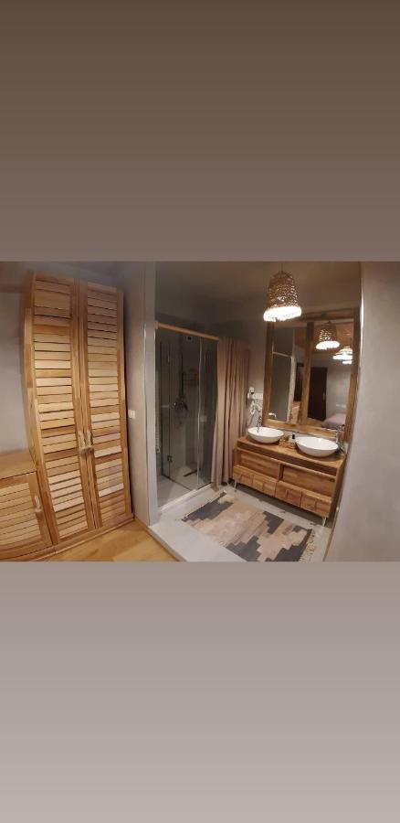 Hotel Restaurant Alpet Тети Экстерьер фото