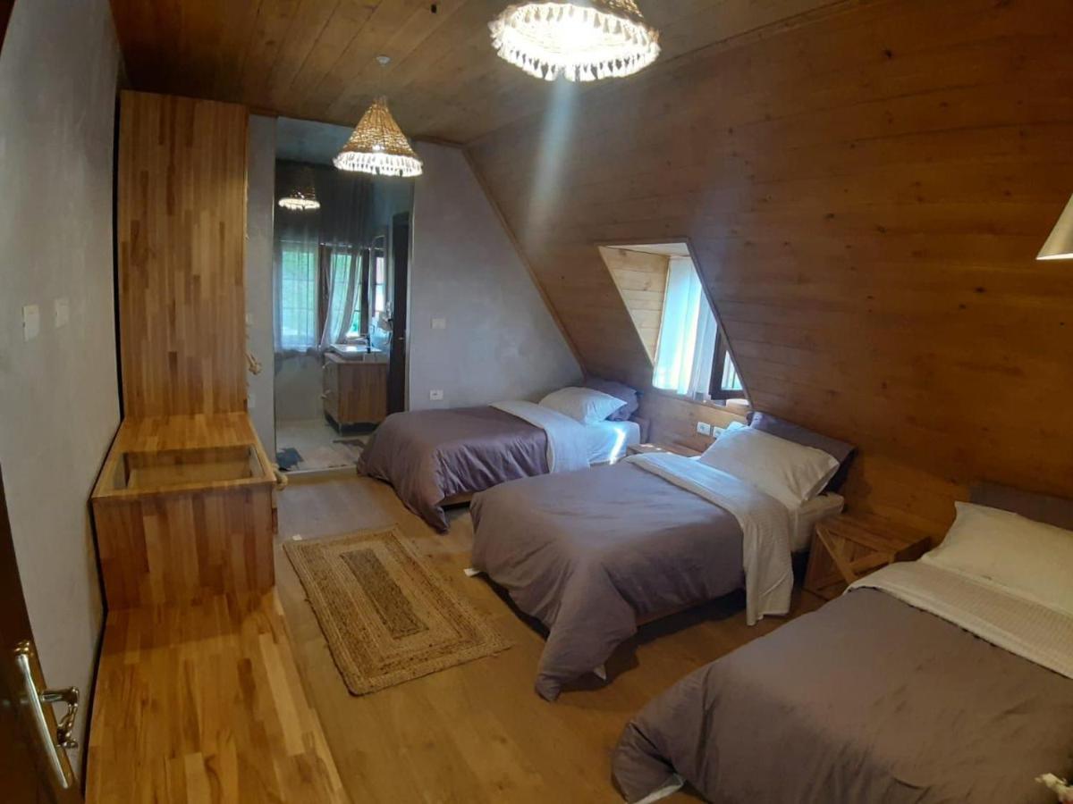 Hotel Restaurant Alpet Тети Экстерьер фото
